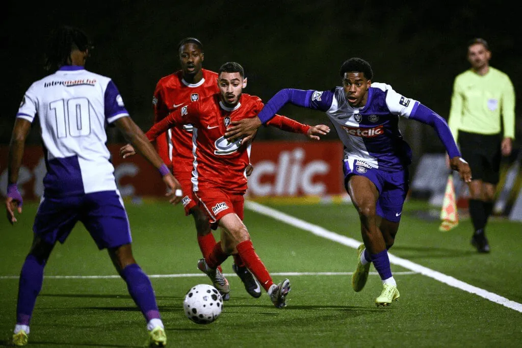 V体育登录网站-TA：纽卡冬窗谈到现在一笔引援都没有，也不保证压哨就会有