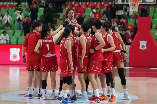 V体育网址-中国女篮热身赛再胜巴西 两战三分命中率仅21.4%